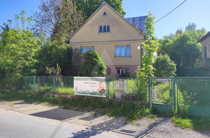Family house in original condition / 865 m2 / - Rajecké Teplice